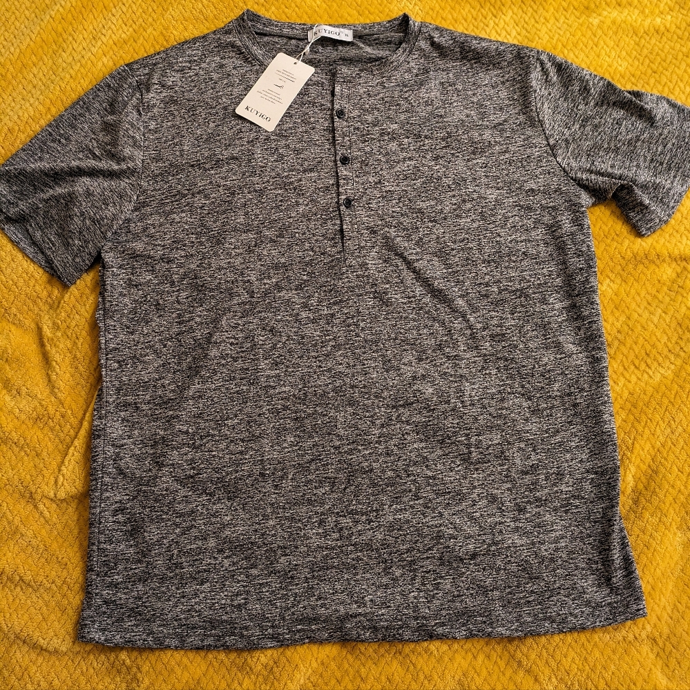 Like New Kuyugo gray Buttoned Henley Lightweight Shirt SZ XL